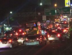 Kemacetan di Puncak Bogor Masih Padat Hingga Malam, Kapolda Jabar Sebut 27.000 Kendaraan Masih Belum Turun