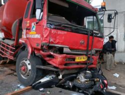 Breaking News ! Truk Pertamina Tabrak Sejumlah Kendaraan di Jalan Alternatif Cibubur, 8 Orang Dikabarkan Tewas