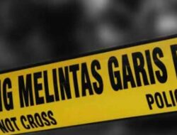 Pria Berompi ‘Polisi’ Tusuk Ibu dan Anak di Bekasi