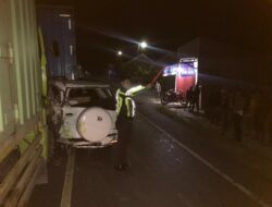 Hilang Kendali Saat menanjak, Truk Hino Sebabkan Tabrakan Beruntun di Jalinsum Way Kanan Akibat