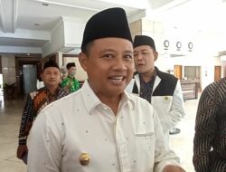 Tekan Angka HIV/AIDS di Jawa Barat, Wagub Jabar Usulkan Poligami