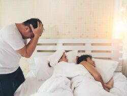 Kabur dari Rumah Sebulan, Istri Asal Lamtim Kedapatan Indehoy dengan Tetangganya Sendiri