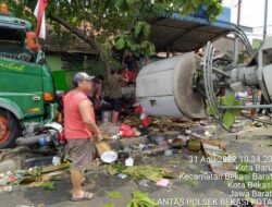 Kronologi Kecelakaan Truk di Bekasi: Tabrak Halte Penuh Anak SD, Lalu Tabrak BTS