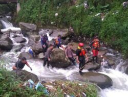 Setelah 6 Hari Hilang, Jasad Siswi SMP Depok yang Hanyut di Curug Kembar Akhirnya Ditemukan