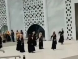 Viral ! Video Ibu-ibu Berjoget Tiktok di Masjid Al-Jabbar, Ridwan Kamil : Hargai Tempat Ibadah