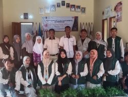 Antusiasnya Warga KMS Terima Bantuan 1500 Bibit dari Kelompok 336 KKN (UIN) Raden Intan Lampung