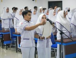 Maknai Ucap Janji Kepaniteraan, 104 Mahasiswa Profesi Ners UMITRA Siap Mengabdi Ke Masyarakat