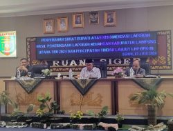 Sekda Lampura Pimpin Rapat Serahkan Surat LHP 2023