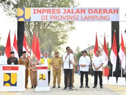 Presiden Jokowi Resmikan Infrastruktur Jalan di Lampung Utara, Percepat Mobilitas Barang dan Orang