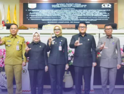 Dewan Perwakilan Rakyat Daerah (DPRD) Provinsi Lampung menyelenggarakan Rapat Paripurna di Ruang Sidang DPRD Provinsi Lampung