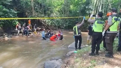 Wanita Tanpa Identitas Ditemukan Tewas Mengenaskan, Tanpa Busana dan Tangan Terikat